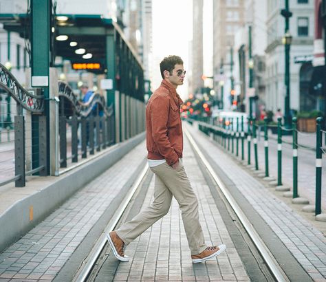 man man style man fashion man body man beautiful beautiful man man photography 90s Fashion Models, School Outfits Comfy, Beige Hose, Black Wardrobe, Summer School Outfits, Style Rules, Date Outfit Casual, 90s Fashion Outfits, Denim Sweater