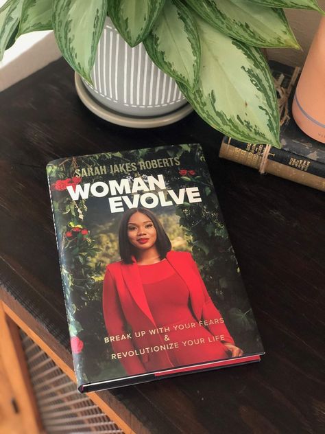 Women Evolve Sarah Jakes, Woman Evolve Book Sarah Jakes Roberts, Woman Evolve Book, Vision Scrapbook, Women Evolve, Woman Evolve, Sarah Jakes Roberts, Book Club Ideas, Faith Based Books