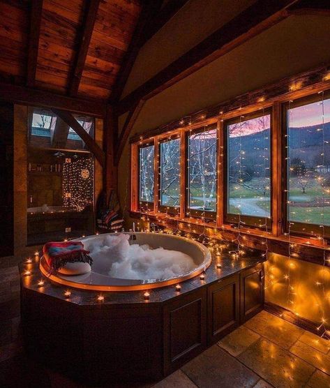 Ecological House, Cozy Log Cabin, Cabin Inspiration, Vintage Bathrooms, Trendy Bathroom, Cabin Style, Cabin In The Woods, Cabin Life, House Goals