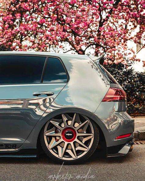 Vw Golf Wallpaper, Golf Wallpaper, Golf 7r, Golf 7 R, Vw Ideas, Gti Mk7, Toyota Prado, Golf Car, Golf R