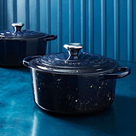 Le Crueset, Le Creuset Kitchen, Witch Hut, Le Creuset Dutch Oven, Kitchenware Design, Le Creuset Cookware, Enamel Cookware, Enamel Ware, Gold Kitchen