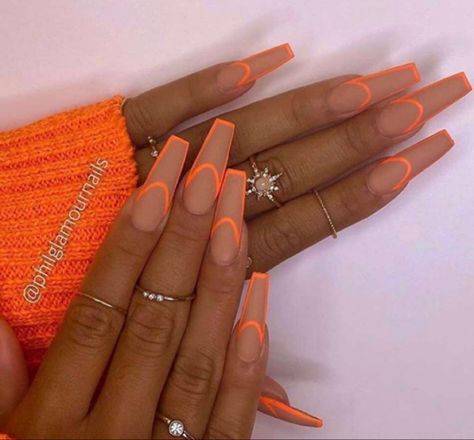 French Nail Designs Summer, Outline Nails Design, Summer Vibes Nails, Coolest Nails, Neon Orange Nails, Orange Acrylic Nails, Orange Nail Designs, Nagellack Trends, Long Acrylic Nail Designs