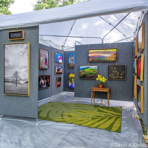 Perfect! Art Festival Booth Display, Festival Booth Display, Art Display Panels, Art Festival Booth, Art Fair Display, Art Fair Booth, Vendor Booth Display, معرض فني, Craft Show Booths