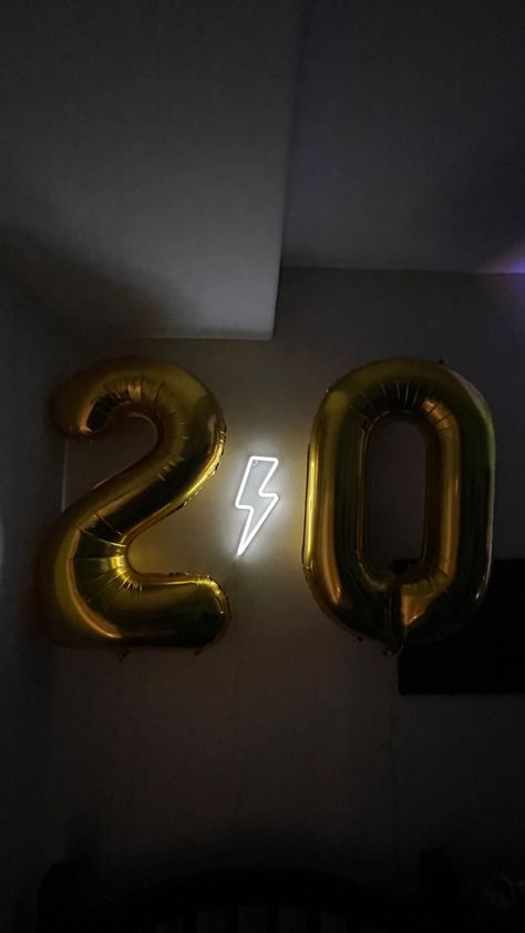 My Birthday 20 Years, Its My 20th Birthday, 20years Birthday, Hello 20 Birthday, 20th Birthday Balloons, It's My Birthday 20, 20 Years Birthday, 20th Birthday Aesthetic, It's My Birthday Instagram Story