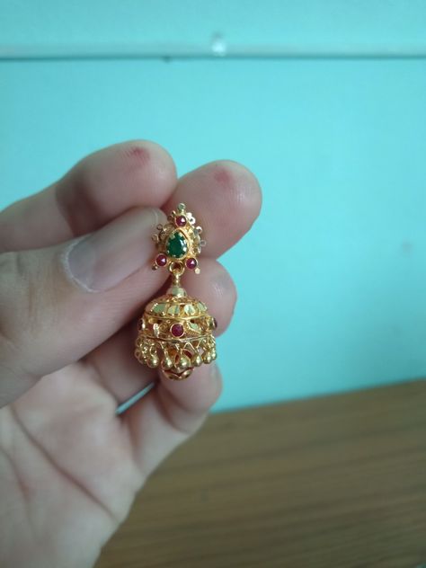 Small Buttalu Earrings Gold, 4 Grams Gold Ear Rings, 3 Grams Gold Earrings Indian, Buttalu Earrings Gold, Buttalu Earrings, 2 Grams Gold Earrings Designs, Temple Jewellery Earrings, Gold Earrings Indian, Simple Gold Earrings