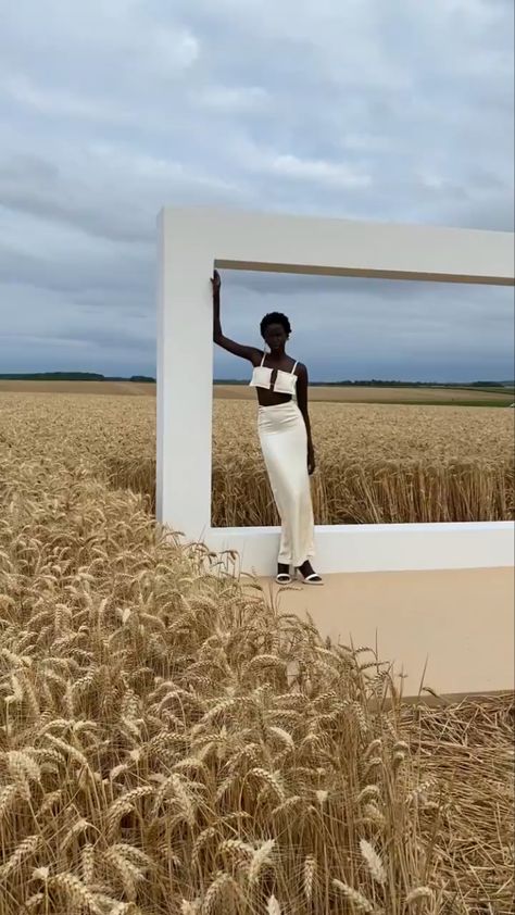 @charlottechowdhury #jacquemus Jacquemus Runway, Insta Stories, Wedding Gallery, Insta Story, Instagram Story, Instagram