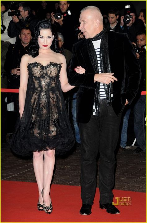 Dita Von Teese: NRJ Awards with Jean Paul Gaultier Dita Von, Bubble Dress, Dita Von Teese, Old Hollywood Glamour, Vintage Glamour, Paul Gaultier, Red Carpet Looks, Hollywood Glamour, Vintage Beauty