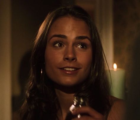 Mia Toretto Fast And Furious, Mia Torreto Fast And Furious, Jordana Brewster 90s, Jordana Brewster 2001, Mia Torreto, Mia Toretto, Cinema Theme, Lucy Diamond, Fast And Furious Cast