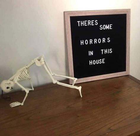 C. on Twitter: "Spooky season 🤝 hoe shit… " Spooky Season Letter Board, Spooky Letters, Bored Quotes, Letterboard Signs, Message Board Quotes, Halloween Party Dinner, Halloween Letters, Felt Letter Board, Word Board