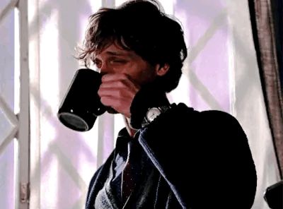 Mathew Gray Gubler Gif, Spencer Reid Sleeping, Spencer Reid Gif, Matthew Gubler, Dr Spencer Reid, Behavioral Analysis, Crimal Minds, Fruit Roll Ups, Free Fruit