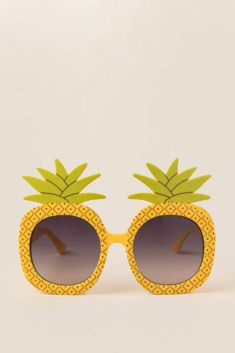 Francesca's Monika Pineapple Sunglasses - Yellow. #affiliate #sunglasses #pineapple Pina Colada Pineapple, Pineapple Glasses, Pineapple Room, Apple Wedding, Yellow Pineapple, Nyx Lipstick, Yellow Sunglasses, Beach Themed Party, Embroidered Clutch