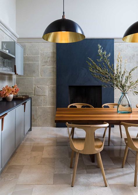 Stone Kitchen Design, Allied Maker, Deco Kitchen, Art Deco Kitchen, Tahoe City, Dining Room Cozy, Traditional Dining Room, Stone Kitchen, H Design