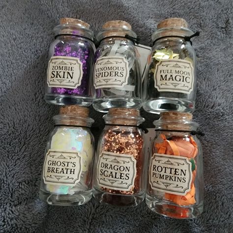 Brand New Potion Bottles Filled With Fun Decor. Can Be Used For Tier Tray,Coffee Tray,Decor. Potion Bar Ideas, Halloween Potion Bottles Display, Wax Dipped Bottle, Fake Halloween Potions, Diy Halloween Potion Bottles Ideas, Mini Potion Bottles Diy, Witch Apothecary Aesthetic, Potions Decor, Decorative Potions