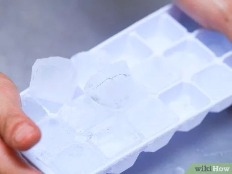 How to Make Homemade Shaved Ice: 4 Steps (with Pictures) - wikiHow How To Make Shaved Ice, How To Make Shaved Ice At Home, Homemade Shaved Ice, Diy Shaved Ice, Homemade Slushie, Shaved Ice Recipe, Ice Recipe, Diy Popsicle, Dry Ice