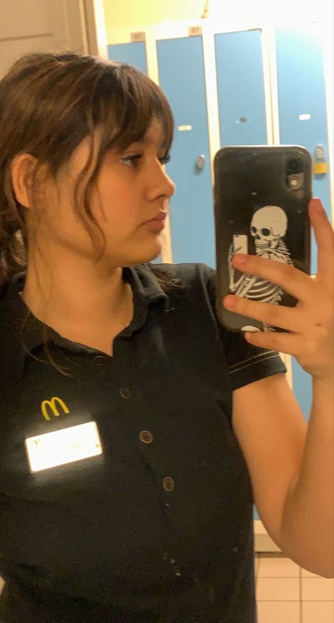 Mcdonalds Employee Aesthetic, Working At Mcdonalds Aesthetic, Fast Food Job Aesthetic, Mcdonalds Worker Aesthetic, Fast Food Worker Aesthetic, Mcdonalds Uniform, Mcdonalds Worker, Mcdonald's Aesthetic, Fast Food Workers