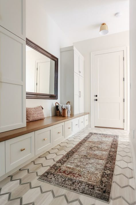 Hallway Mudroom Built Ins, Built In Cabinets Mudroom, Built In Storage Cabinets Hallways, Narrow Mudroom Ideas Entryway Hallway Storage, Modern Traditional Mudroom, Toy Storage Cabinet Ideas, Entryway Bench Built In, Halltree Entryway Ideas, Mud Room Ideas Modern