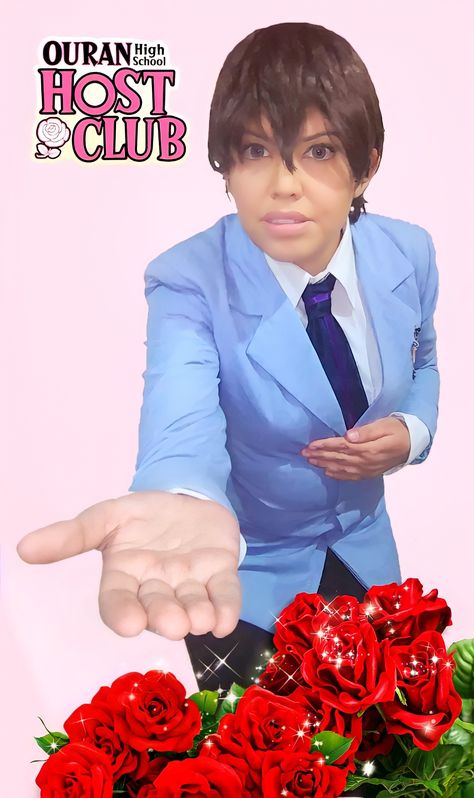 #haruhi #haruhifujioka #haruhifujiokacosplay #ouran #ouranhighschool #hostclub #ouranhighschoolhostclub #ouranhighschoolhostclubcosplay #roses #rosas #peru #perucosplay #naturaltype #natural #boysuniform #uniformemasculino #naturaltype #tiponatural #桜蘭高校ホスト部 #藤岡ハルヒ Thigh High Reiwa Hanamaru Academy, Haruhi Fujioka Long Hair, Ranka Fujioka, Haruhi Outfit, Haruhi Cosplay, Haruhi Fujioka, Real Memes, Ouran Highschool, Funny Poses