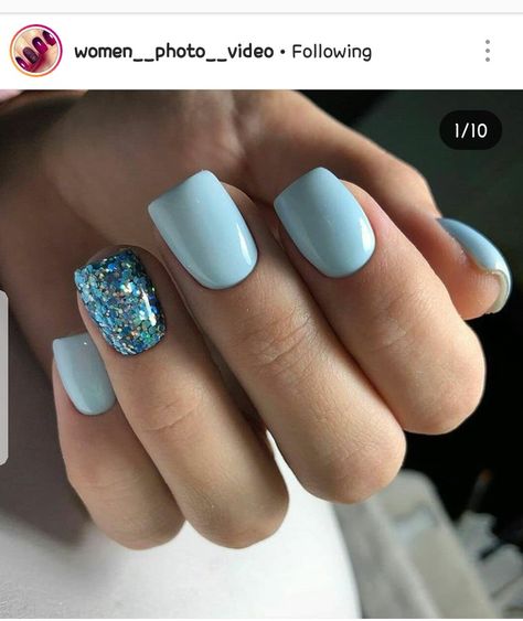 Teal Nails Short Square, March Dip Nails Ideas 2024, Short Acrylic Nails Square Simple Spring, Blue Ombre Dip Nails, Summer Gel Nails Ideas Short Square, Fun Dip Nails Summer, March Nails Ideas Simple, Gel Nails Teal, Soft Blue Nails