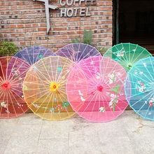 Parasol Decor, Chinese Umbrella, Paper Umbrella, Cute Umbrellas, Japanese Umbrella, Paper Umbrellas, Colors Wedding, Flower Paper, Traditional Dance