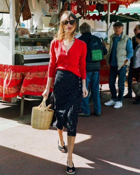 Svarta Outfits, Jeanne Damas Style, Taylor Swift Street Style, Moda Do Momento, Style Désinvolte Chic, Style Parisienne, Parisienne Chic, Jeanne Damas, French Girl Style