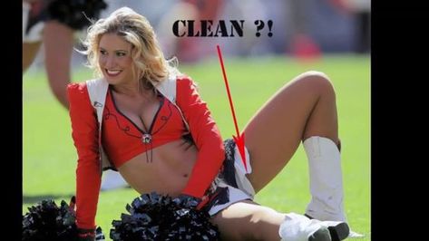 The Worst Cheerleaders Fails In History You Dont Want To Miss Cheerleading Fails, Romantic Bf, Funny Cheerleader, Wardrobe Fails, Lower Belly Workout, Hugs Kisses, Lower Belly, Embarrassing Moments, Nfl Cheerleaders