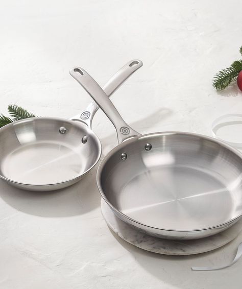 Versatile, durable, and lightweight: Stainless steel is a radiant favorite in restaurant kitchens. ✨ Le Creuset's premium stainless steel is designed for performance in your home kitchen, too. Here are our best tips for how to cook with stainless steel, how to clean stainless steel pans, and more. Winter Holiday Recipes, Stainless Steel Skillet, Cast Iron Cookware Set, Fry Pan Set, Stainless Steel Pans, Cookware Set Stainless Steel, Stainless Steel Cleaning, Stainless Steel Cookware, Cooking Pan