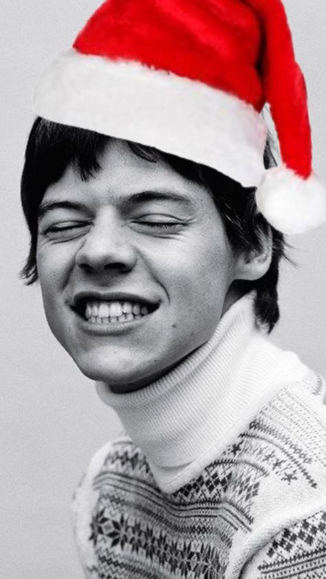 Created by Kenzie0112 on Shuffles Christmas Icon Aesthetic, Harry Styles Christmas, Perfect Handwriting, Fresh Cut Grass, Christmas Songs, Christmas Icons, Harry Edward Styles, Christmas Song, Edward Styles