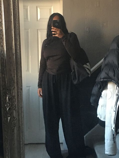 All black fit, fashion, lifestyle, gym, gym fashion, wide leg trousers, long sleeve  top, modest, ootd, styling, Gym Ootd, Leg Pants, Wide Leg Pants, Wide Leg, Asos, Ootd, Gym, Fashion Outfits, Pants