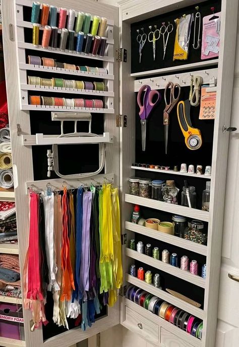 Quilting Room | How cool is this little cupboard | Facebook Cupboard Storage Ideas, Sewing Machine Storage, Sewing Cupboard, Sewing Room Ideas, Crafting Storage, Machine Storage, Craft Cupboard, Sewing Machine Cabinet, Sewing Room Storage