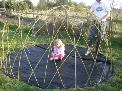 A basic dome in the process of being built. Living Playhouse, Willow Dome, House Playground, Allotment Ideas, Garden Decking, Living Willow, Outdoor Play Spaces, Willow House, Nursery Garden