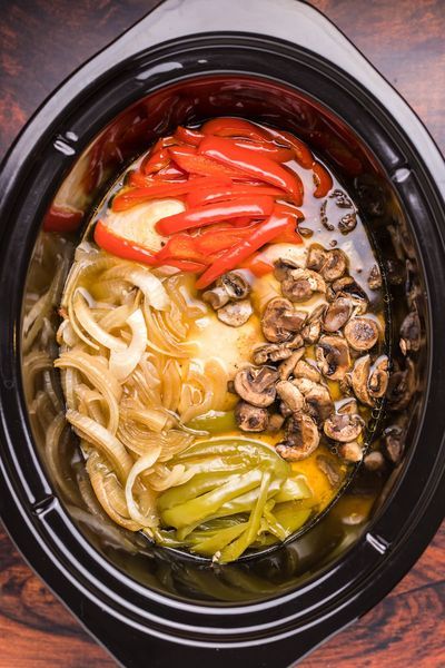 Easy Crockpot Recipes | Chicken Philly Cheese Steaks Delicious | Facebook Philly Cheese Steaks, Chicken Philly Cheesesteak, Cheese Steaks, Chicken Cheesesteak, Magical Slow Cooker, Chicken Philly, Philly Cheese Steak Recipe, Cheesesteak Recipe, The Magical Slow Cooker