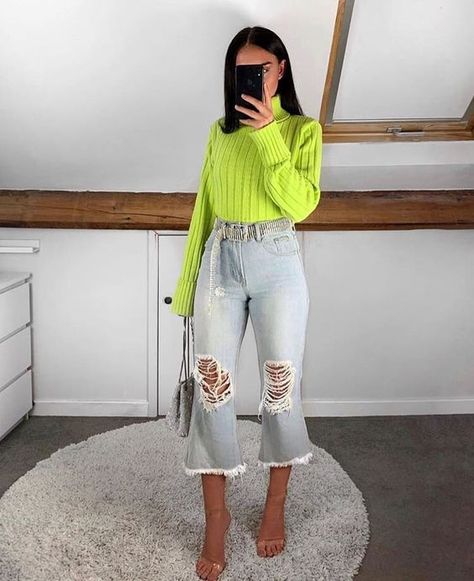 Lime Green Turtleneck Outfit, Green Neon Blazer Outfit, Neon Green Turtleneck Outfit, Green Neon Bag Outfit, Neon Fits, Neon Green Streetwear, Yellow Sweater Outfit, Neon Sweater, Hijab Fashion Summer