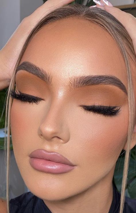 Full Coverage Makeup Looks, Warm Tone Makeup, Eye Products, Full Coverage Makeup, Eye Makeup Images, Collection Makeup, Eye Makeup Styles, Hacks Beauty, Blogging Inspiration