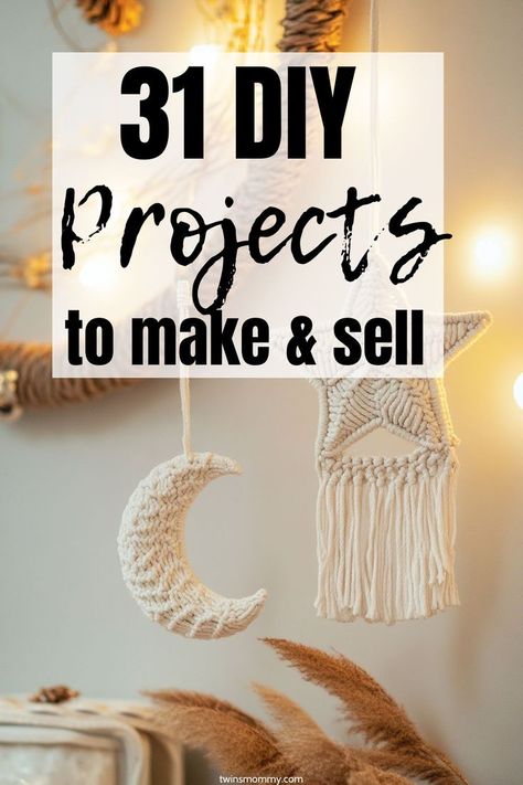 These DIY projects to make and sell are easy and won't take all of your time. Make them and sell them and make money as a stay at home mom! Yay! Small Things To Sell At Craft Shows, Best Diy Crafts To Sell, Cute Diy Crafts To Sell, Spring Craft Fair Ideas Make And Sell, Craft Fair Sewing Ideas To Sell, 2025 Craft Trends To Sell, Sewing Projects To Sell Craft Business, Trending Diy Crafts To Sell 2024, Best Crafts To Make And Sell