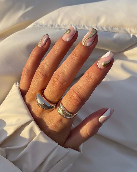 Pink Short Square Nails, Oval Nails Designs, Pink Tip Nails, Pink Nail Colors, Makeup Nails Designs, Square Nail Designs, Nude Nail Designs, Short Square Nails, Nail Art Designs Summer