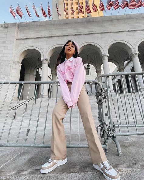 Nava Rose, Neapolitan Ice Cream, Shoes Diy, Influencers Fashion, Outfit Look, Capri Pants, Ice Cream, Fashion Outfits, Nike