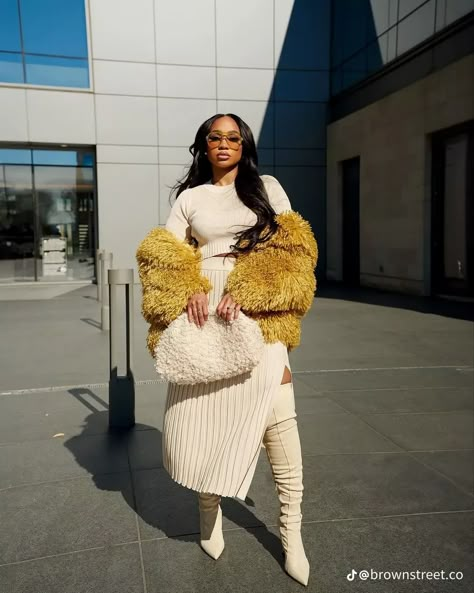 Thigh High Boots And Dress Outfit, Cream Dress Winter Outfit, Cream High Boots Outfit, Bold Winter Outfits, Cream Boots Outfit Winter, Gray Bag Outfit, Fall Outfits Colorful, Cream Thigh High Boots, Nude Outfits For Black Women