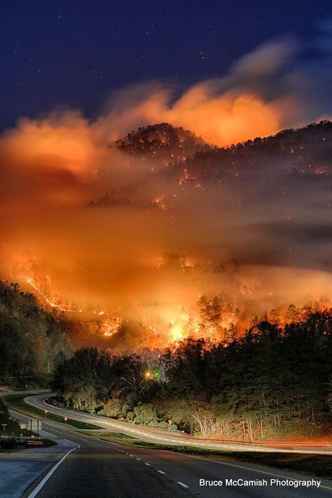 Walland, TN Wildland Firefighting, Wildland Fire, Wildland Firefighter, Wild Fire, Gatlinburg Tennessee, Gatlinburg Tn, Powerful Images, Great Smoky Mountains National Park, East Tennessee