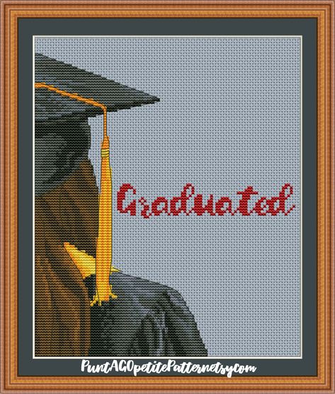 Cross Stitch Graduation Patterns, Graduation Cross Stitch, Graduation Crochet, Diy Graduation Gifts, Diy Graduation, Gift For Graduation, White Symbol, Graduation Diy, Pixel Art Pattern