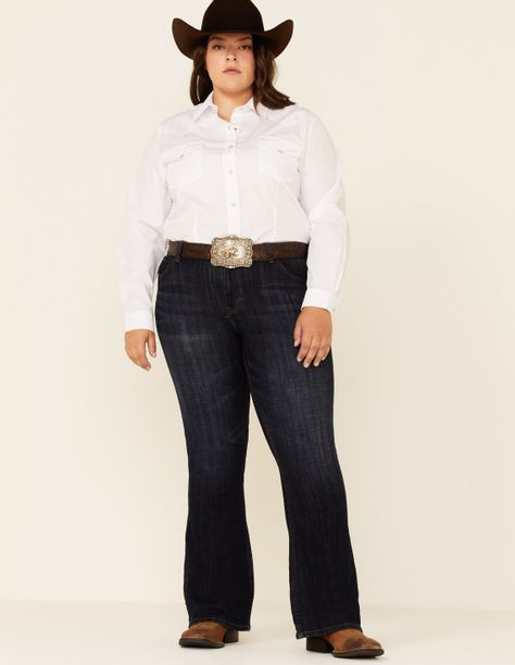 Cowgirl Costume Plus Size, Curvy Cowgirl Outfits Rodeo, Plus Size Western Jeans, Diy Cowgirl Outfit For Women, Plus Size Outfits With Cowboy Boots, Graceland Outfits, Cowgirl Plus Size Outfits, Plus Size Cowgirl Costume, Cowgirl Outfits Plus Size