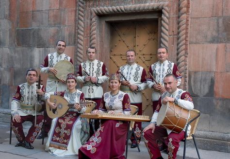 Shoghaken - traditional Armenian instruments. My favorites are pretty much all of them. But I LOVE the kanoun and the duduk. Perfect to listen to when wanting to relax. The dohl, when in the right hands, can be an amazing beat to any song or by itself. Elementary Geography, Armenian Music, Armenian Culture, Dance Forever, International Music, Powerful Images, Historical Monuments, Musical Notes, Folk Music