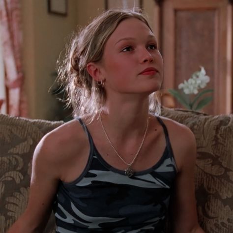 Kat Stratford, 10 Things I Hate About You, Julia Stiles, 10 Things