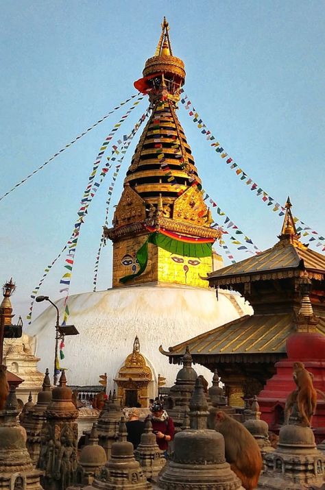 Kathmandu Travel, Swayambhunath Temple, Gap Year Travel, Nepal Culture, Most Beautiful Places To Visit, Nepal Kathmandu, Temple Pictures, Genius Loci, Kathmandu Valley