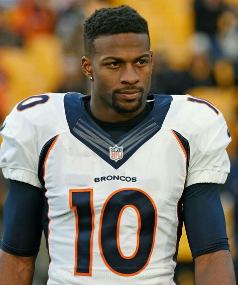 Emmanuel Sanders Denver Broncos Superbowl 50 Buff Guy, Guy Character, Emmanuel Sanders, Hairstyles Female, Hairstyle For Short Hair, Hairstyle For Short, Kfc Recipe, Nfl Broncos, Hottest Guys