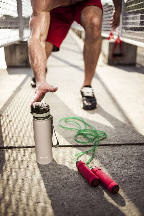 Premium Sports Water Bottle With Leak Proof Flip Top Lid  Eco Friendly  #CampingAccessoriesIdeas Water Bottle Sport, Sport Product Photography, Gym Bottle Water, Liquid Iv, Sport Drink, Monkey Coffee, Bottle Shoot, Gym Photoshoot, Gym Water Bottle