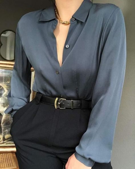 Kim K Style, Kardashian Kollection, Academia Fashion, Fashion For Women Over 40, Mode Inspo, Work Outfits Women, Professional Outfits, Mode Vintage, Mode Inspiration