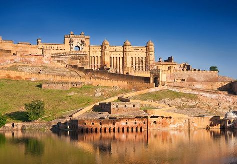 12 Top-Rated Attractions & Places to Visit in Jaipur | PlanetWare Amer Fort, India Tour, Gorgeous Sunset, India Travel, Tour Packages, Unesco World Heritage Site, Tourist Destinations, Heritage Site, World Heritage Sites