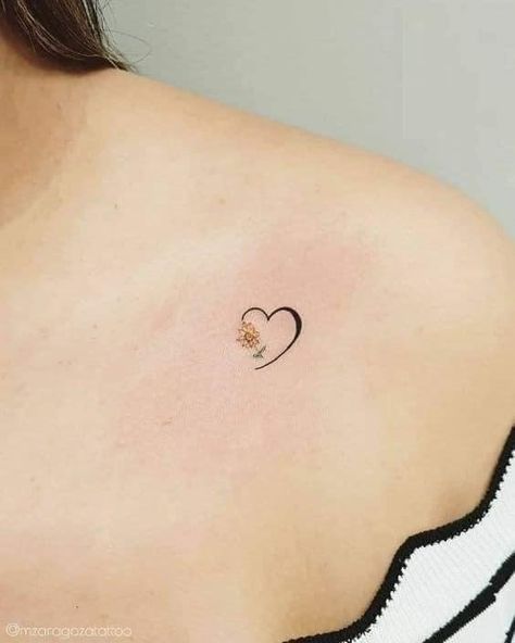 Tattoo Small Rose, Mama Tattoos, Sunflower Tattoo Simple, Tiny Tattoos For Women, Mommy Tattoos, Sunflower Tattoos, Tattoo Designs And Meanings, Subtle Tattoos, Sunflower Tattoo