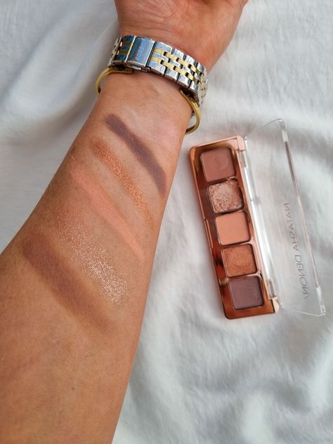 Eyeshadow quint with swatches on arm Colour Story, Natasha Denona, Eyeshadow Palette, Lips, Makeup, Beauty, Make Up