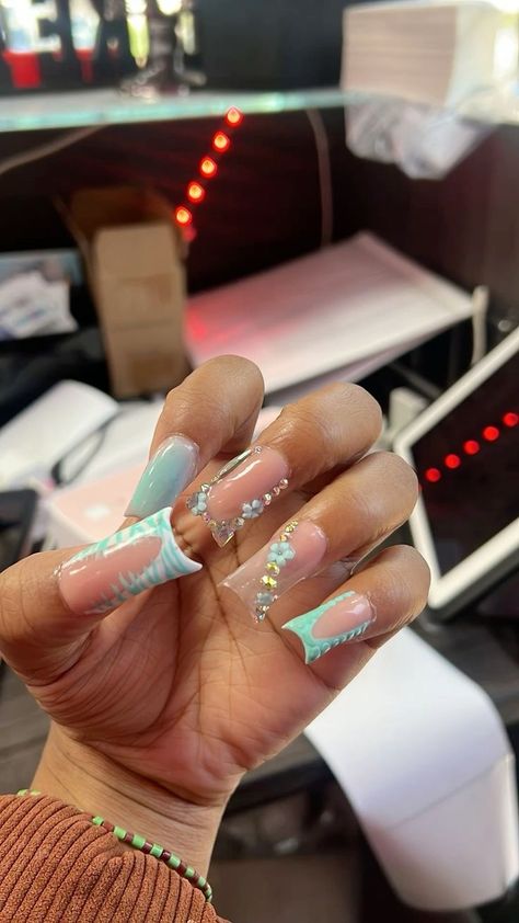 Duck Nails, Hard Nails, Glamour Nails, Colored Acrylic Nails, Glow Nails, French Acrylic Nails, Classy Acrylic Nails, Short Square Acrylic Nails, Exotic Nails